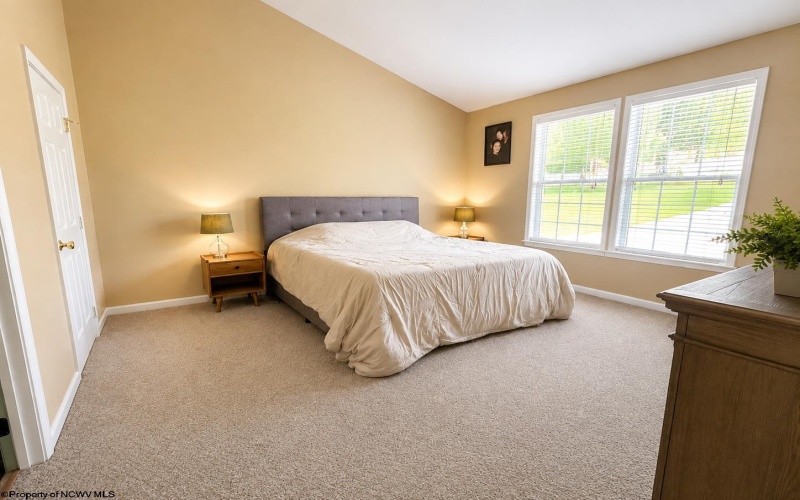 223 Harvest Ridge Lane, Morgantown, West Virginia 26508, 4 Bedrooms Bedrooms, 10 Rooms Rooms,3 BathroomsBathrooms,Single Family Detached,For Sale,Harvest Ridge,0,10166589
