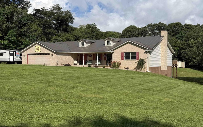 170 Jimtown Road, Coalton, West Virginia 26257, 3 Bedrooms Bedrooms, 9 Rooms Rooms,2 BathroomsBathrooms,Single Family Detached,For Sale,Jimtown,0,10166588