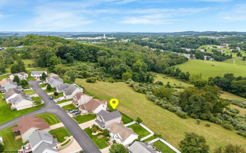 415 Arabela Court, Morgantown, West Virginia 26508, 3 Bedroom Bedrooms, 7 Room Rooms,2 BathroomBathrooms,Single Family Detached,For Sale,Arabela,0,10166604