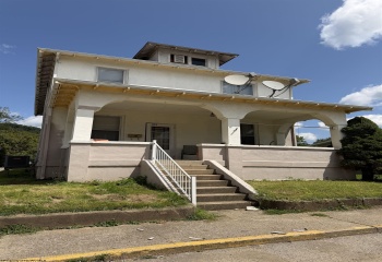 213 5th Street, Weston, West Virginia 26452, 4 Bedrooms Bedrooms, 9 Rooms Rooms,2 BathroomsBathrooms,Single Family Detached,For Sale,5th,0,10166598