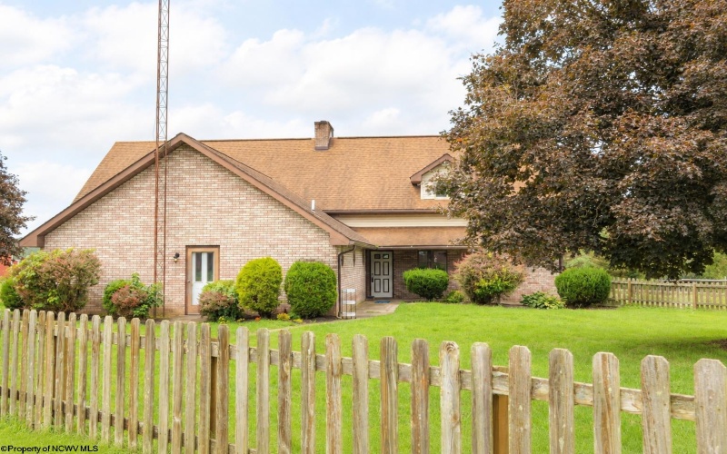 1355 Preston Highway, Kingwood, West Virginia 26537, 3 Bedroom Bedrooms, 10 Room Rooms,2 BathroomBathrooms,Single Family Detached,For Sale,Preston,0,10166597