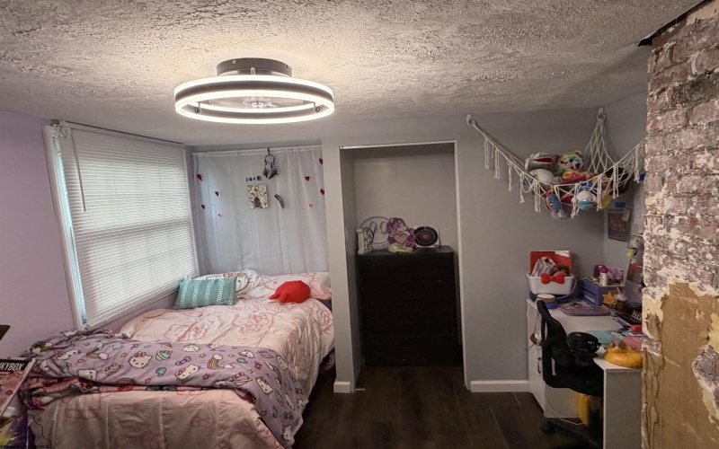 8086 Hazelwood Avenue, Stonewood, West Virginia 26301, 4 Bedroom Bedrooms, 8 Room Rooms,2 BathroomBathrooms,Single Family Detached,For Sale,Hazelwood,0,10166590