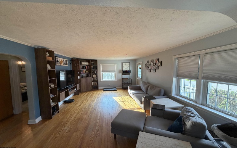 8086 Hazelwood Avenue, Stonewood, West Virginia 26301, 4 Bedroom Bedrooms, 8 Room Rooms,2 BathroomBathrooms,Single Family Detached,For Sale,Hazelwood,0,10166590