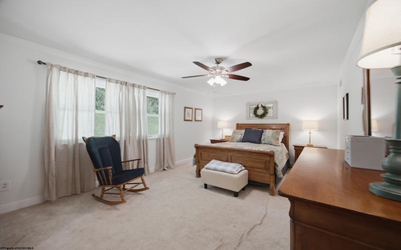 107 Forest Drive, Clarksburg, West Virginia 26301, 4 Bedroom Bedrooms, 9 Room Rooms,2 BathroomBathrooms,Single Family Detached,For Sale,Forest,0,10166593