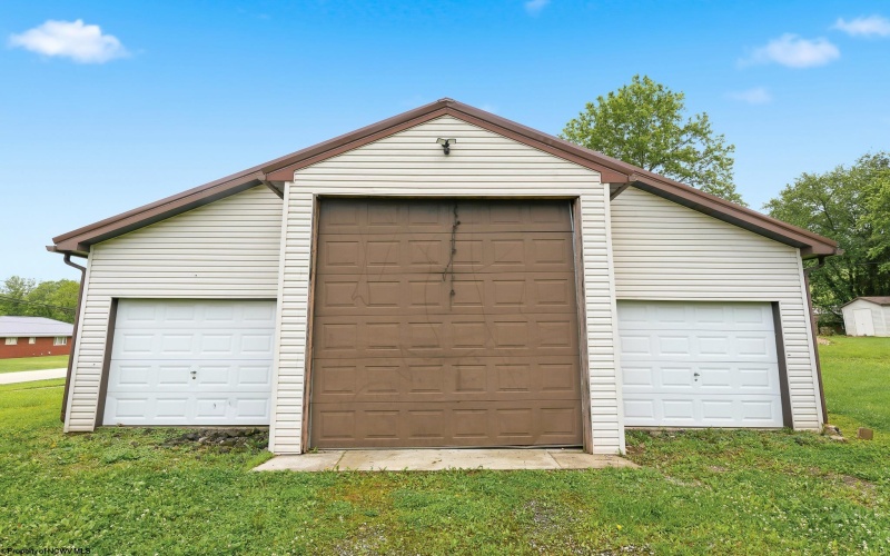 6485 Mason Dixon Highway, Blacksville, West Virginia 26521-0000, 2 Bedroom Bedrooms, 7 Room Rooms,1 BathroomBathrooms,Single Family Detached,For Sale,Mason Dixon,0,10165091