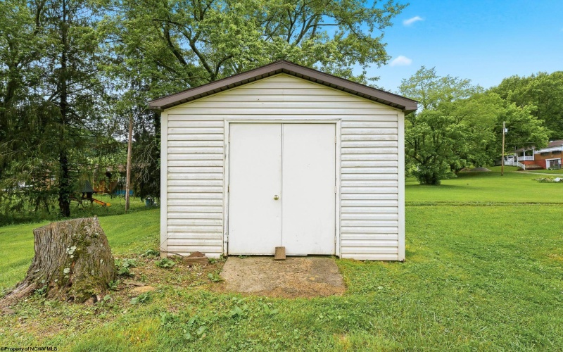 6485 Mason Dixon Highway, Blacksville, West Virginia 26521-0000, 2 Bedroom Bedrooms, 7 Room Rooms,1 BathroomBathrooms,Single Family Detached,For Sale,Mason Dixon,0,10165091