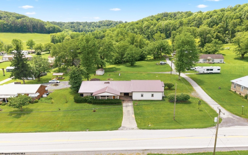 6485 Mason Dixon Highway, Blacksville, West Virginia 26521-0000, 2 Bedroom Bedrooms, 7 Room Rooms,1 BathroomBathrooms,Single Family Detached,For Sale,Mason Dixon,0,10165091