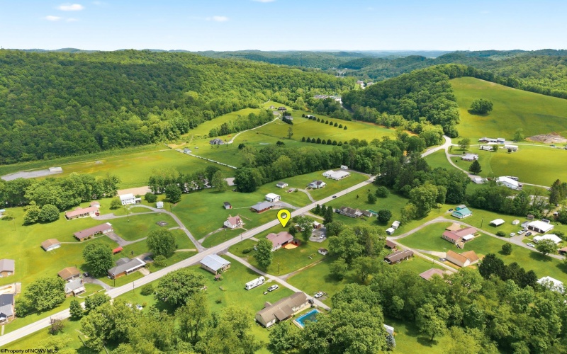 6485 Mason Dixon Highway, Blacksville, West Virginia 26521-0000, 2 Bedroom Bedrooms, 7 Room Rooms,1 BathroomBathrooms,Single Family Detached,For Sale,Mason Dixon,0,10165091