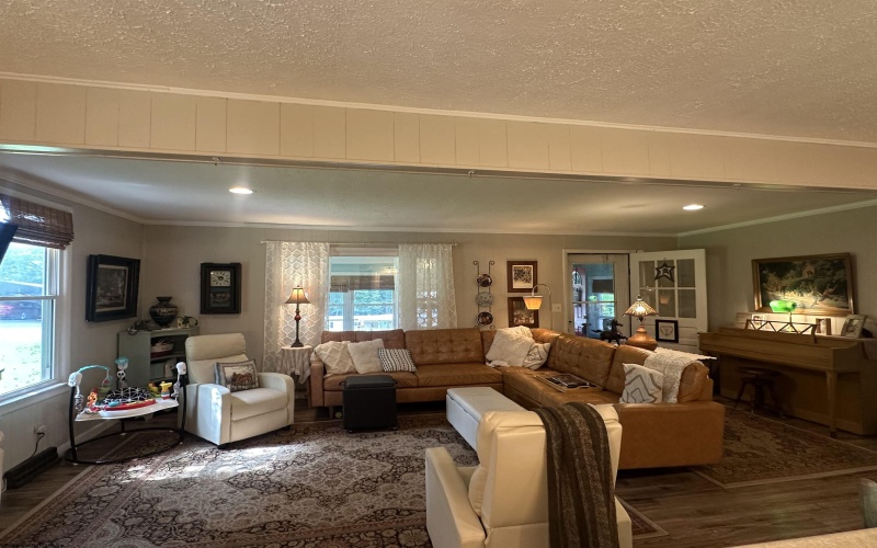 758 Jonestown Mount Liberty Road, Philippi, West Virginia 26416, 4 Bedroom Bedrooms, 9 Room Rooms,2 BathroomBathrooms,Single Family Detached,For Sale,Jonestown Mount Liberty,0,10166591
