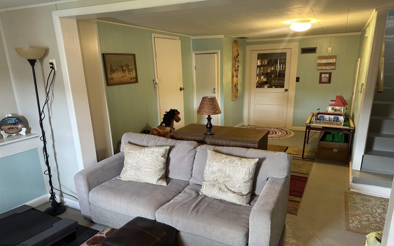 758 Jonestown Mount Liberty Road, Philippi, West Virginia 26416, 4 Bedroom Bedrooms, 9 Room Rooms,2 BathroomBathrooms,Single Family Detached,For Sale,Jonestown Mount Liberty,0,10166591
