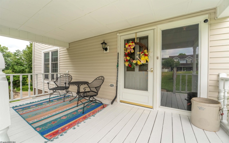 251 Ridgeway Drive, Bridgeport, West Virginia 26330, 4 Bedroom Bedrooms, 12 Room Rooms,2 BathroomBathrooms,Single Family Detached,For Sale,Ridgeway,0,10166596