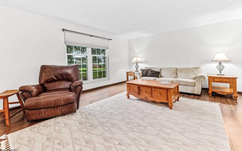 251 Ridgeway Drive, Bridgeport, West Virginia 26330, 4 Bedroom Bedrooms, 12 Room Rooms,2 BathroomBathrooms,Single Family Detached,For Sale,Ridgeway,0,10166596