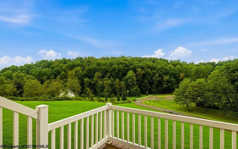713 STONECREST Drive, Grafton, West Virginia 26354, 4 Bedroom Bedrooms, 14 Room Rooms,3 BathroomBathrooms,Single Family Detached,For Sale,STONECREST,0,10166595