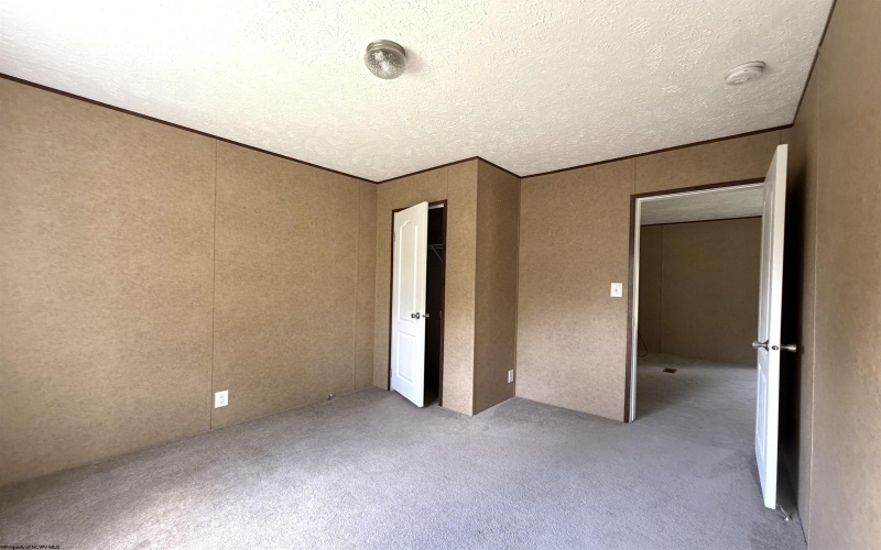 28 Margaret Road, Mannington, West Virginia 26582, 3 Bedroom Bedrooms, 8 Room Rooms,2 BathroomBathrooms,Single Family Detached,For Sale,Margaret,0,10166610