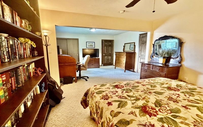 111 Braddock Street, Fairmont, West Virginia 26554, 3 Bedroom Bedrooms, 7 Room Rooms,2 BathroomBathrooms,Single Family Detached,For Sale,Braddock,0,10166609