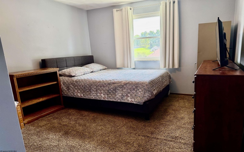 111 Braddock Street, Fairmont, West Virginia 26554, 3 Bedroom Bedrooms, 7 Room Rooms,2 BathroomBathrooms,Single Family Detached,For Sale,Braddock,0,10166609