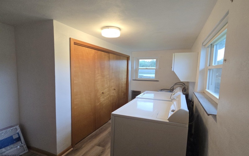 147 Foster Street, Buckhannon, West Virginia 26201, 3 Bedroom Bedrooms, 8 Room Rooms,2 BathroomBathrooms,Single Family Detached,For Sale,Foster,0,10166607