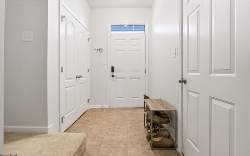 211 Treeline Lane, Morgantown, West Virginia 26508, 4 Bedroom Bedrooms, 8 Room Rooms,2 BathroomBathrooms,Single Family Attached,For Sale,Treeline,0,10166624