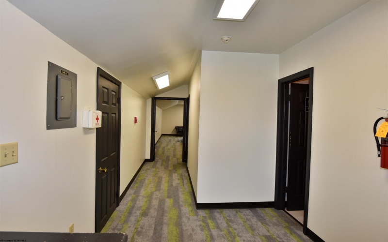 429 Buckhannon Pike, Clarksburg, West Virginia 26301, 0 , 0 ,0,Commercial (lease),For Rent,Buckhannon,0,10166623