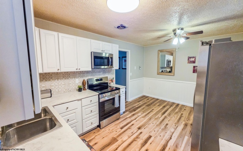 110 Hazelton Drive, Keyser, West Virginia 26726, 3 Bedroom Bedrooms, 6 Room Rooms,1 BathroomBathrooms,Single Family Detached,For Sale,Hazelton,0,10166615