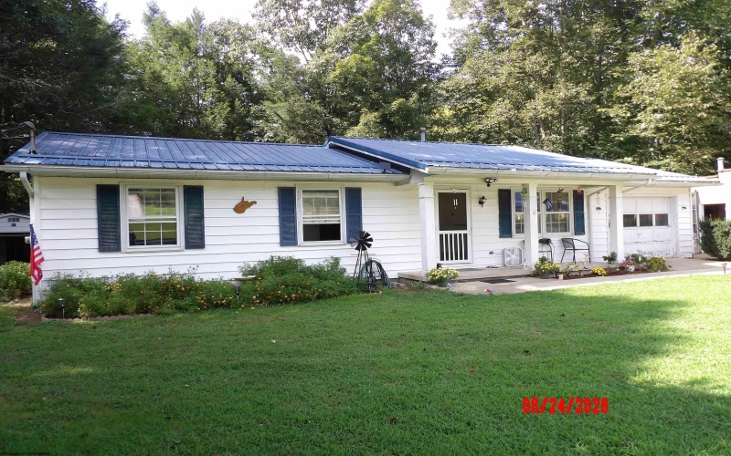3788 Brushy Fork Road, Buckhannon, West Virginia 26201, 3 Bedroom Bedrooms, 5 Room Rooms,1 BathroomBathrooms,Single Family Detached,For Sale,Brushy Fork,0,10166626
