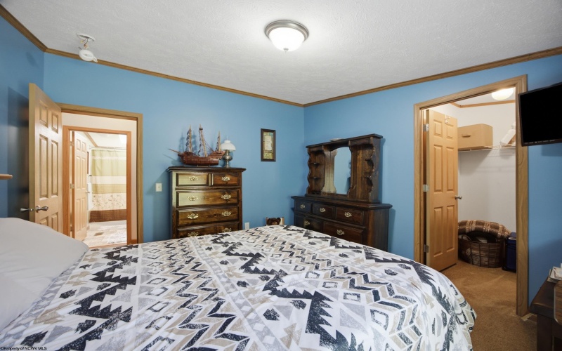 458 Bell Street, Webster Springs, West Virginia 26288, 3 Bedroom Bedrooms, 7 Room Rooms,2 BathroomBathrooms,Single Family Detached,For Sale,Bell,0,10166647
