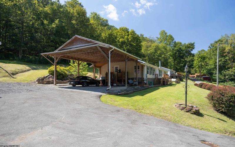 458 Bell Street, Webster Springs, West Virginia 26288, 3 Bedroom Bedrooms, 7 Room Rooms,2 BathroomBathrooms,Single Family Detached,For Sale,Bell,0,10166647
