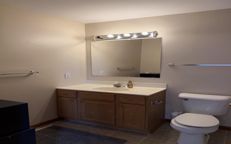 8 Riddle Court, Morgantown, West Virginia 26505, 4 Bedroom Bedrooms, 7 Room Rooms,3 BathroomBathrooms,Single Family Attached,For Sale,Riddle,0,10166627