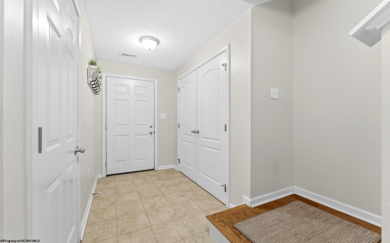 107 Pine Lane, Morgantown, West Virginia 26508, 3 Bedroom Bedrooms, 7 Room Rooms,2 BathroomBathrooms,Single Family Attached,For Sale,Pine,0,10166630