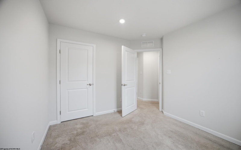 129 Magisk Lane, Morgantown, West Virginia 26501, 3 Bedroom Bedrooms, 5 Room Rooms,3 BathroomBathrooms,Residential Rentals,For Rent,Magisk,0,10166646