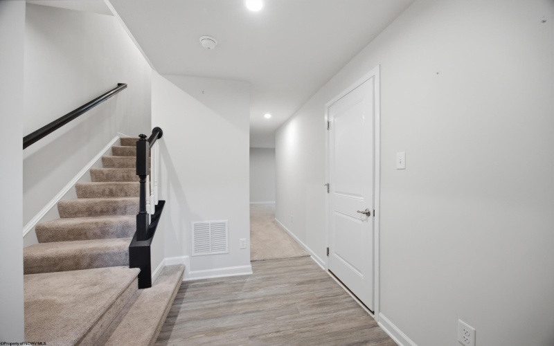 129 Magisk Lane, Morgantown, West Virginia 26501, 3 Bedroom Bedrooms, 5 Room Rooms,3 BathroomBathrooms,Residential Rentals,For Rent,Magisk,0,10166646