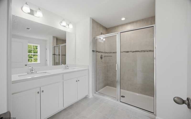 47 Dover Court, Bridgeport, West Virginia 26330, 3 Bedroom Bedrooms, 7 Room Rooms,3 BathroomBathrooms,Single Family Attached,For Sale,Dover,0,10166643