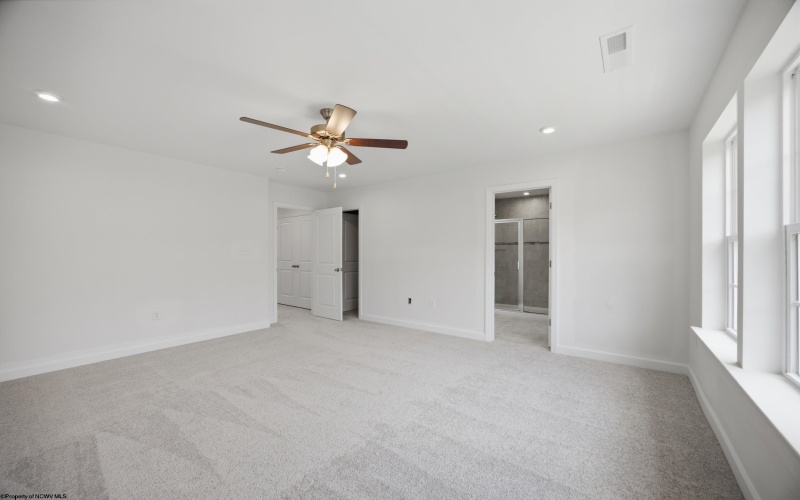 47 Dover Court, Bridgeport, West Virginia 26330, 3 Bedroom Bedrooms, 7 Room Rooms,3 BathroomBathrooms,Single Family Attached,For Sale,Dover,0,10166643