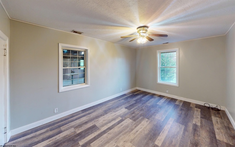 1739 Fairmont Avenue, Fairmont, West Virginia 26554, 4 Bedroom Bedrooms, 11 Room Rooms,2 BathroomBathrooms,Single Family Detached,For Sale,Fairmont,0,10166629