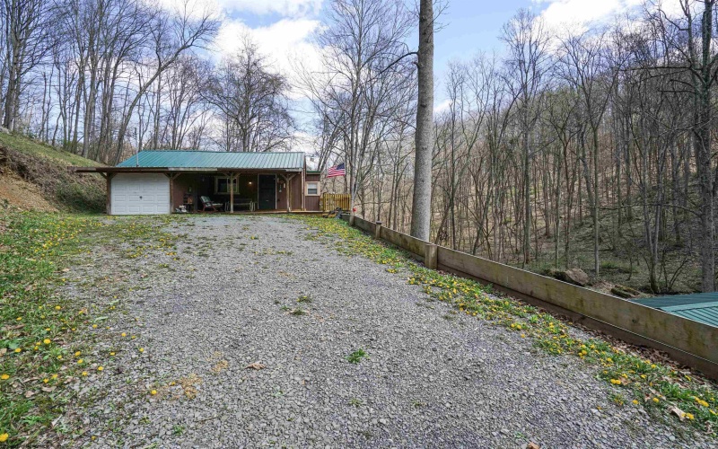 84 Billingsley Hollow Road, Fairview, West Virginia 26570, 3 Bedroom Bedrooms, 7 Room Rooms,1 BathroomBathrooms,Single Family Detached,For Sale,Billingsley Hollow,0,10166628