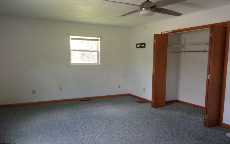 429 Main Street, West Milford, West Virginia 26451, 4 Bedroom Bedrooms, 7 Room Rooms,2 BathroomBathrooms,Single Family Detached,For Sale,Main,0,10166664
