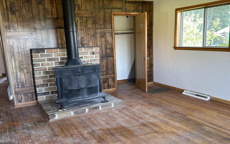 53 Orr Street, Buckhannon, West Virginia 26201, 3 Bedroom Bedrooms, 5 Room Rooms,1 BathroomBathrooms,Single Family Detached,For Sale,Orr,0,10166661