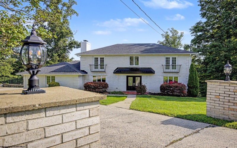 278 Horseshoe Road, Morgantown, West Virginia 26508, 4 Bedroom Bedrooms, 12 Room Rooms,3 BathroomBathrooms,Single Family Detached,For Sale,Horseshoe,0,10166649