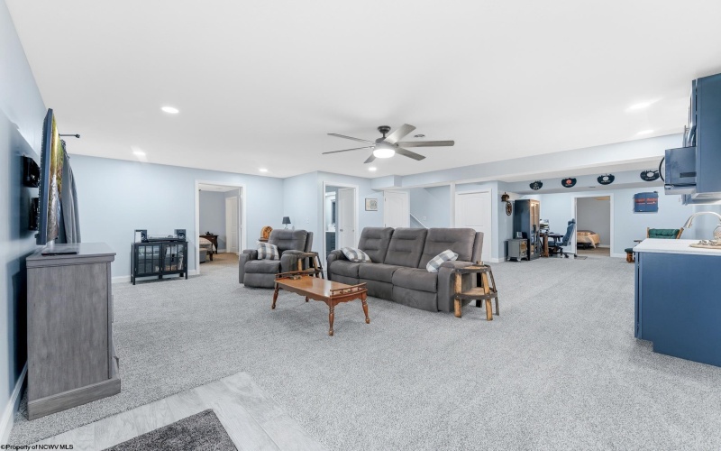 16 High Mountain Drive, Fairmont, West Virginia 26554, 5 Bedroom Bedrooms, 11 Room Rooms,4 BathroomBathrooms,Single Family Detached,For Sale,High Mountain,0,10166651