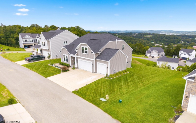 16 High Mountain Drive, Fairmont, West Virginia 26554, 5 Bedroom Bedrooms, 11 Room Rooms,4 BathroomBathrooms,Single Family Detached,For Sale,High Mountain,0,10166651