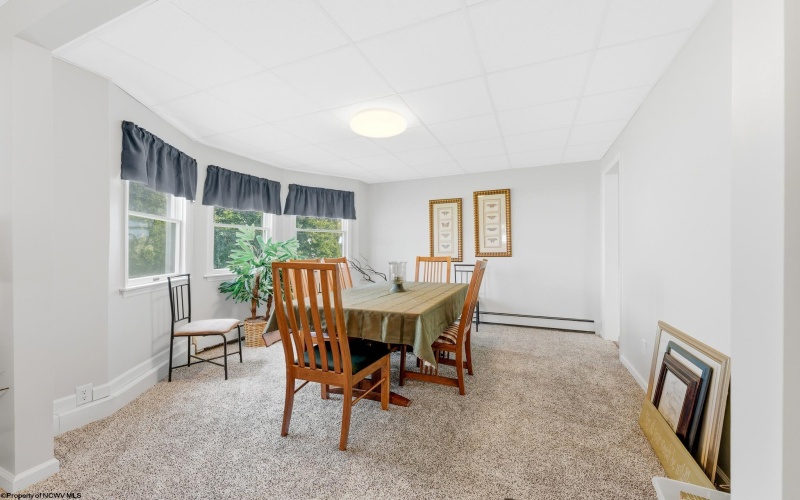 439 Kent Avenue, Davis, West Virginia 26260, 3 Bedroom Bedrooms, 7 Room Rooms,2 BathroomBathrooms,Single Family Detached,For Sale,Kent,0,10166652
