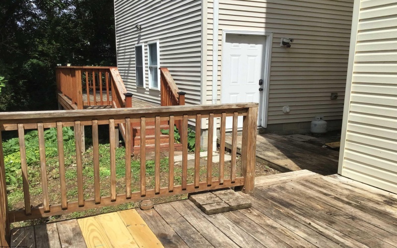 1040 Dorsey Avenue, Morgantown, West Virginia 26501, 4 Bedroom Bedrooms, 6 Room Rooms,2 BathroomBathrooms,Single Family Detached,For Sale,Dorsey,0,10166653