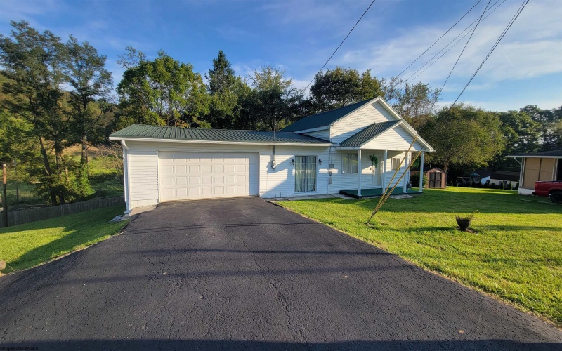 477 Downbridge Road, Enterprise, West Virginia 26568, 3 Bedroom Bedrooms, 7 Room Rooms,1 BathroomBathrooms,Single Family Detached,For Sale,Downbridge,0,10166656