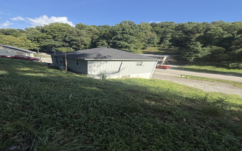 716-720 Husky Highway, Barrackville, West Virginia 26559, 0 , 0 ,0,Multi-unit/income,For Sale,Husky,0,10166666
