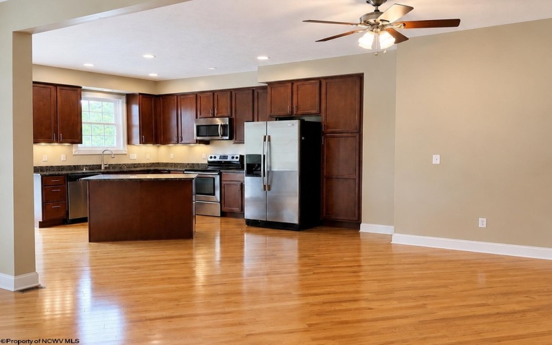 16 Turnstone Drive, Morgantown, West Virginia 26505, 4 Bedroom Bedrooms, 12 Room Rooms,4 BathroomBathrooms,Residential Rentals,For Rent,Turnstone,0,10166681