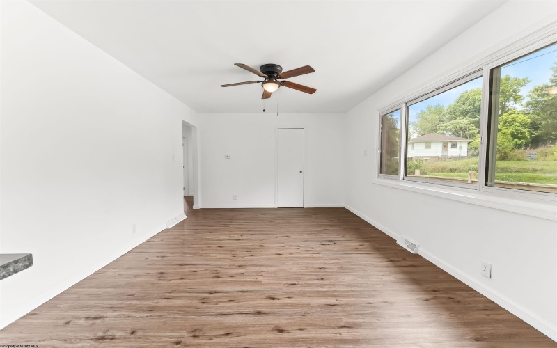 2334 School House Road, Fairmont, West Virginia 26554, 3 Bedroom Bedrooms, 5 Room Rooms,1 BathroomBathrooms,Single Family Detached,For Sale,School House,0,10166677