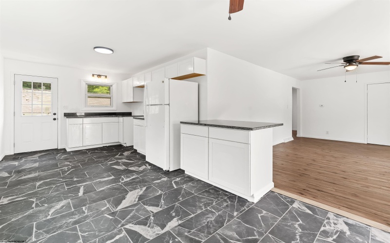 2334 School House Road, Fairmont, West Virginia 26554, 3 Bedroom Bedrooms, 5 Room Rooms,1 BathroomBathrooms,Single Family Detached,For Sale,School House,0,10166677