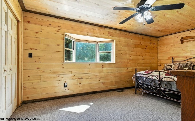650 Sam Cavins Road, West Union, West Virginia 26456, 3 Bedroom Bedrooms, 8 Room Rooms,3 BathroomBathrooms,Single Family Detached,For Sale,Sam Cavins,0,10166673