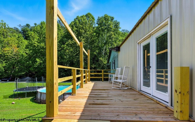650 Sam Cavins Road, West Union, West Virginia 26456, 3 Bedroom Bedrooms, 8 Room Rooms,3 BathroomBathrooms,Single Family Detached,For Sale,Sam Cavins,0,10166673