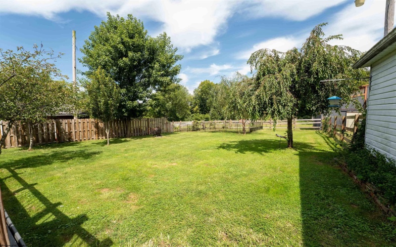 1752 Eighty Eight Road, Greensboro, Pennsylvania 15338, 2 Bedroom Bedrooms, 6 Room Rooms,2 BathroomBathrooms,Single Family Detached,For Sale,Eighty Eight,0,10166672